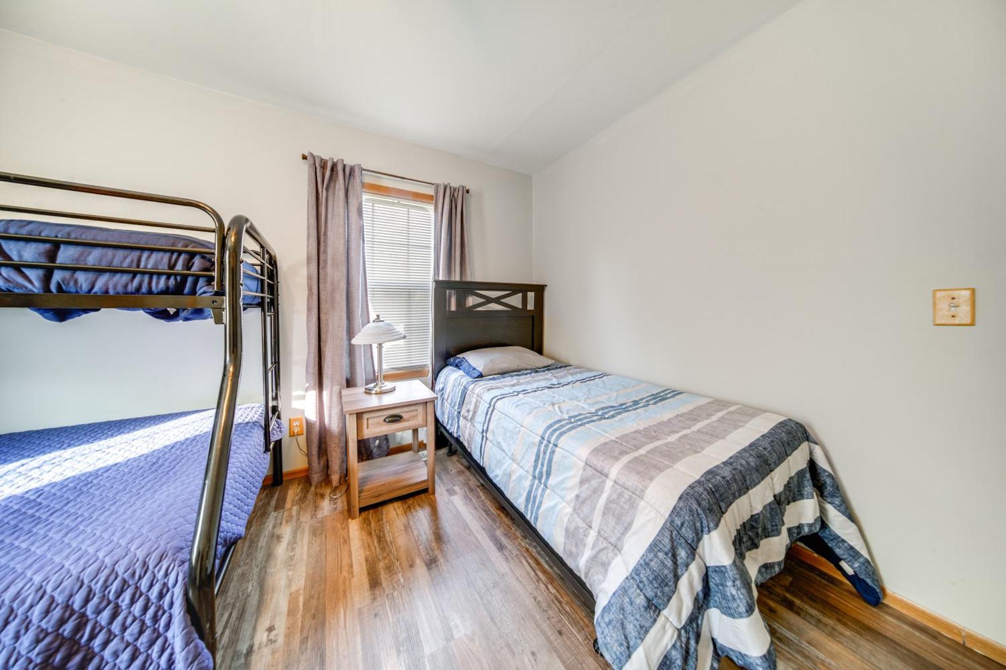 Family-Friendly Hideaway Near Presque Isle! Villa Erie Exteriör bild
